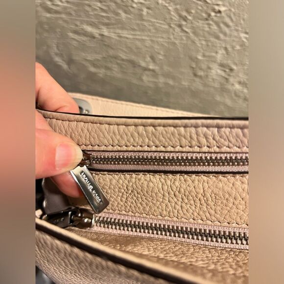 Michael Kors Fulton Medium Shoulder Handbag Ballet Pink Leather - Picture 12 of 15